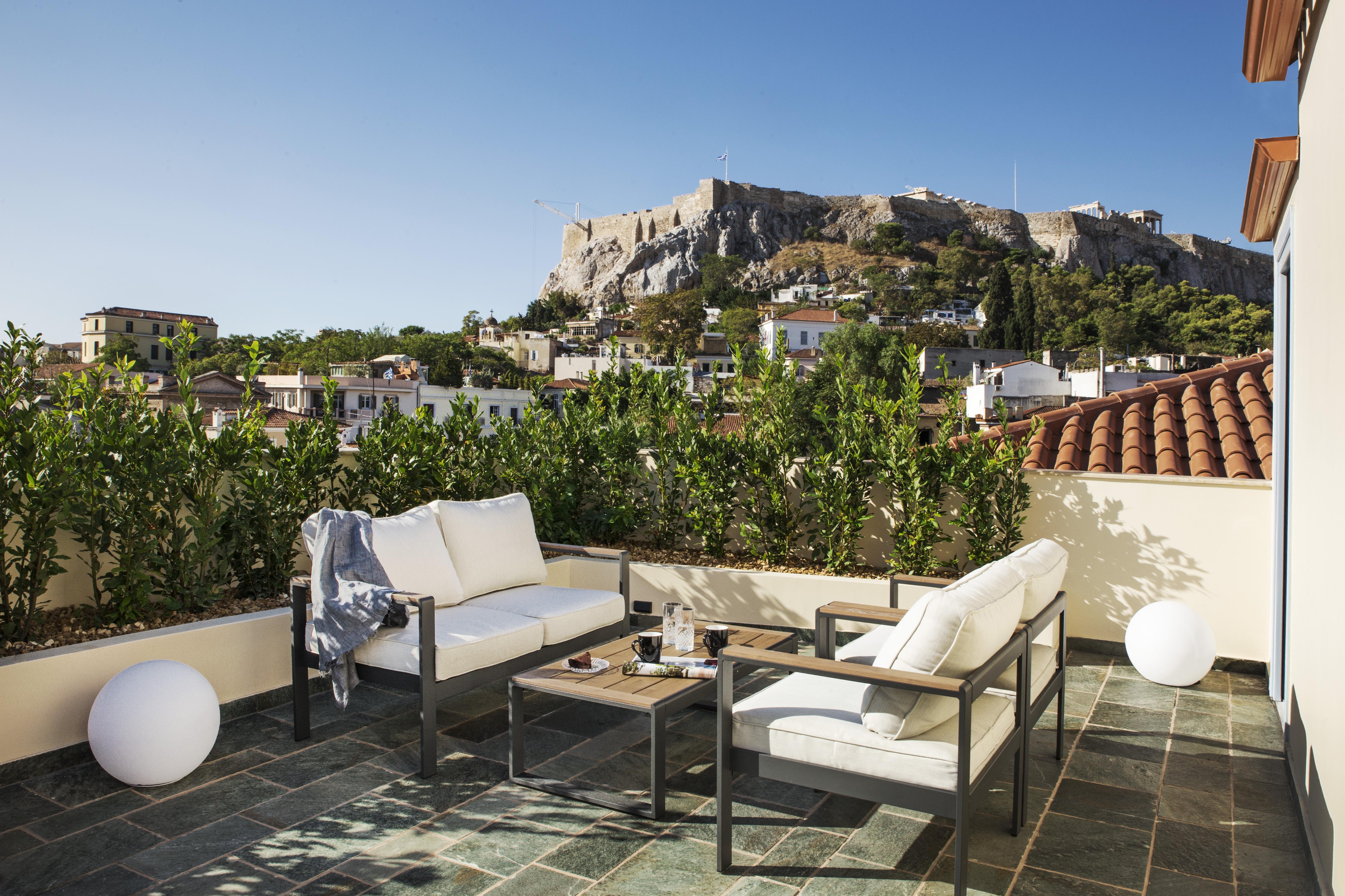 A77 Suites, Small Luxury Of The World Отель Афины