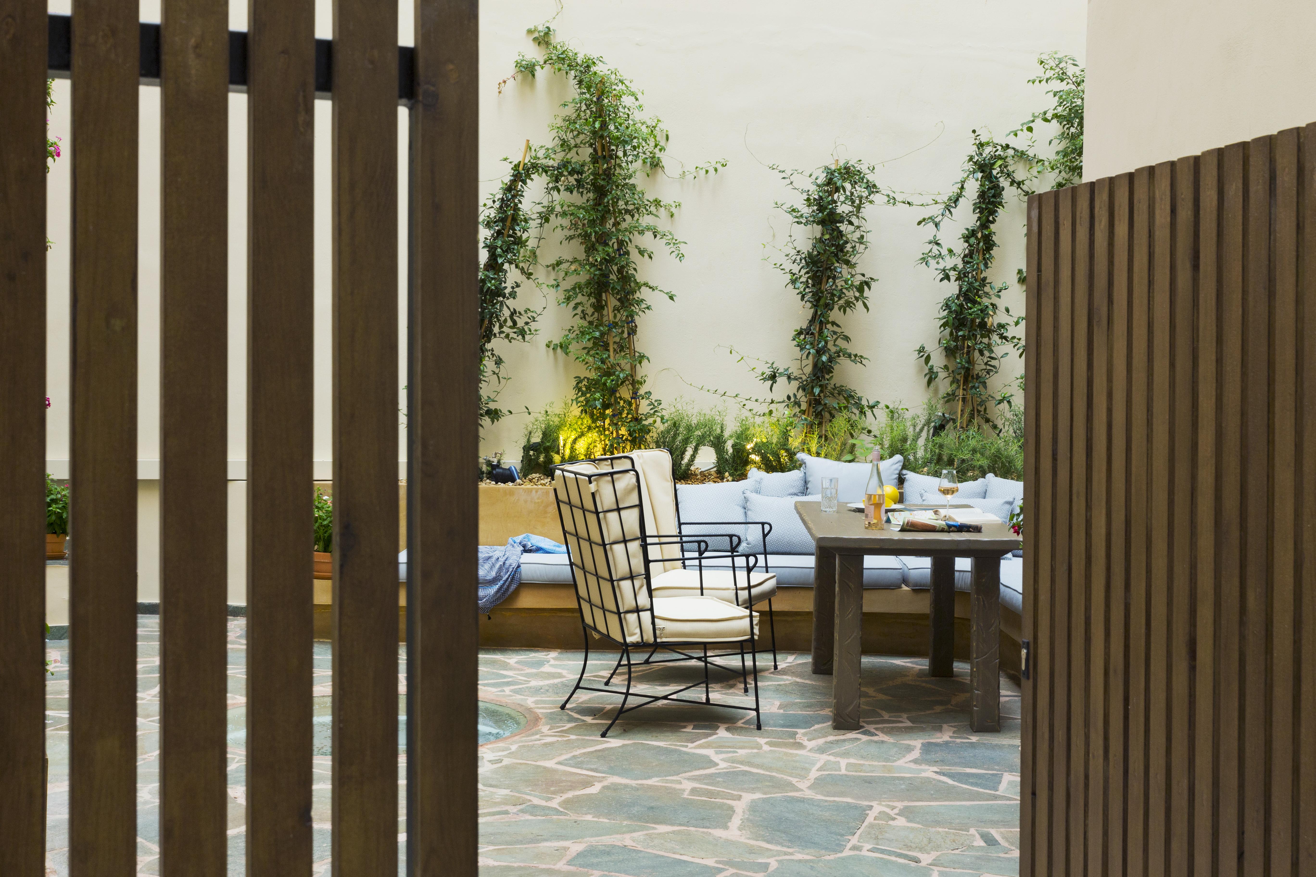 A77 Suites, Small Luxury Of The World 3* Athènes